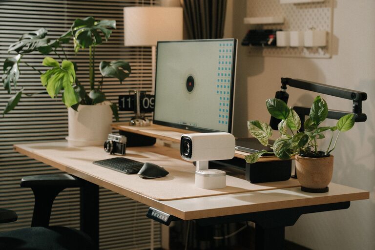 Tips for Creating an Eco-Friendly Home Office Setup